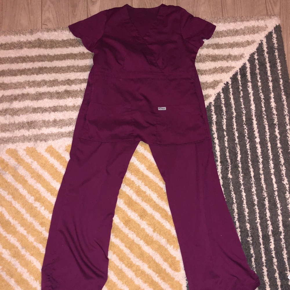 Greys Anatomy Maroon Scrubs